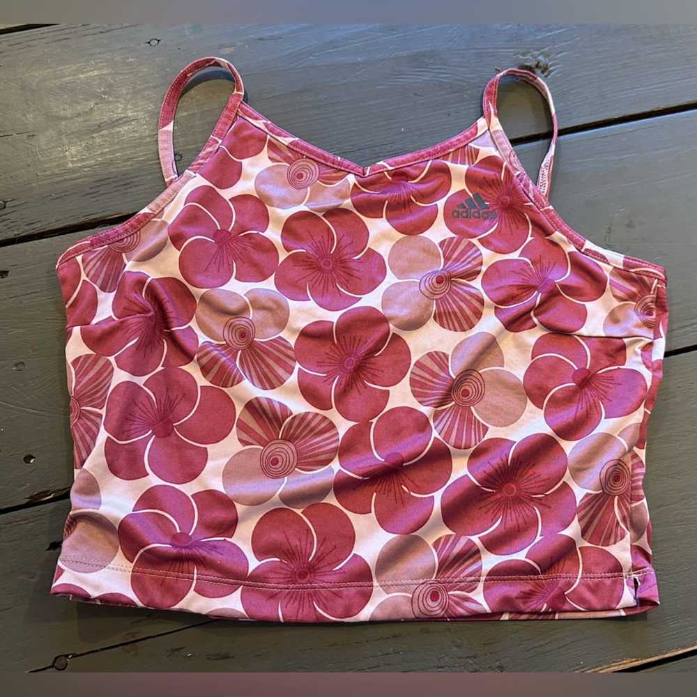 ADIDAS WORKOUT CROP TOP WITH STAPS V NECKLINE PINK FLORAL PRINT Sz XL